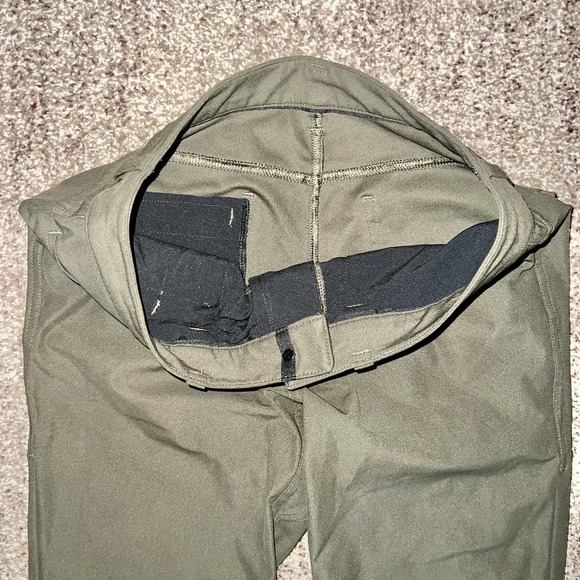 Lululemon Athletica Men's ABC Slim-Fit Pant Warpstreme in Olive Green - Picture 9 of 13